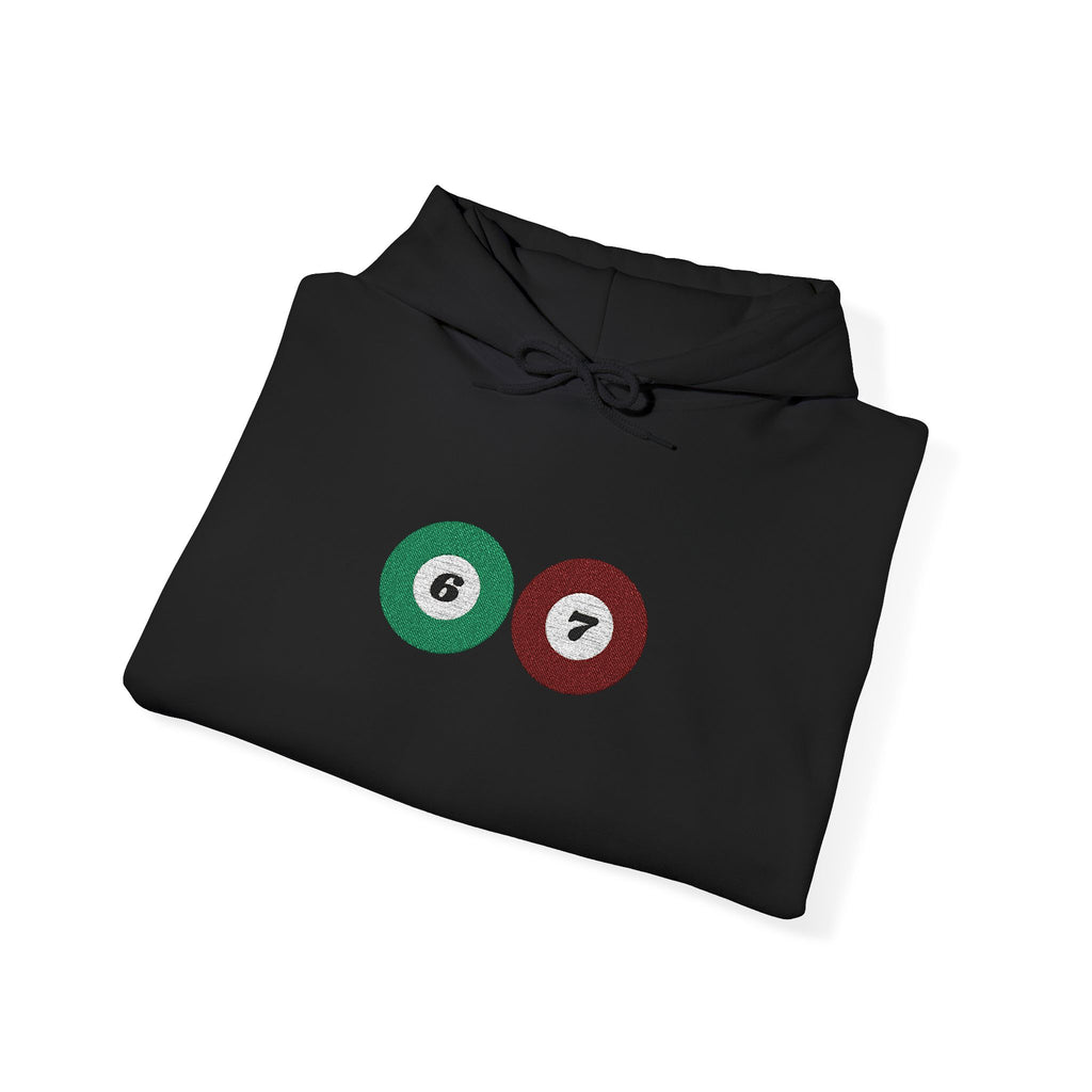 67 Unisex Heavy Blend™ Hooded Sweatshirt